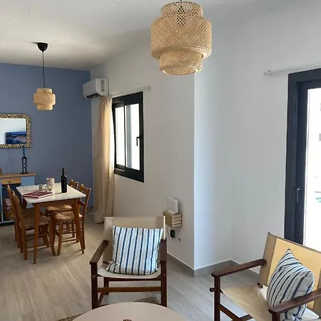 דירה Shades Of Blue Apartment.