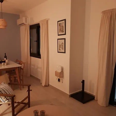 Appartement Shades Of Blue Apartment. *