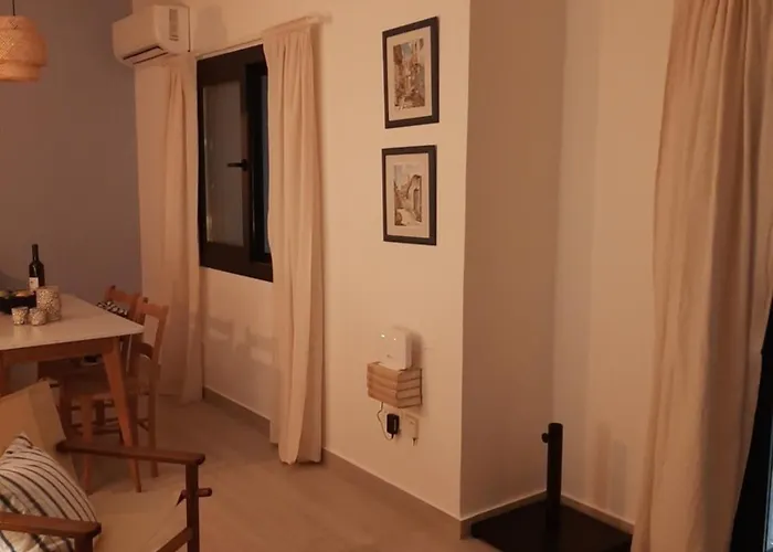 アパート Shades Of Blue Apartment. *